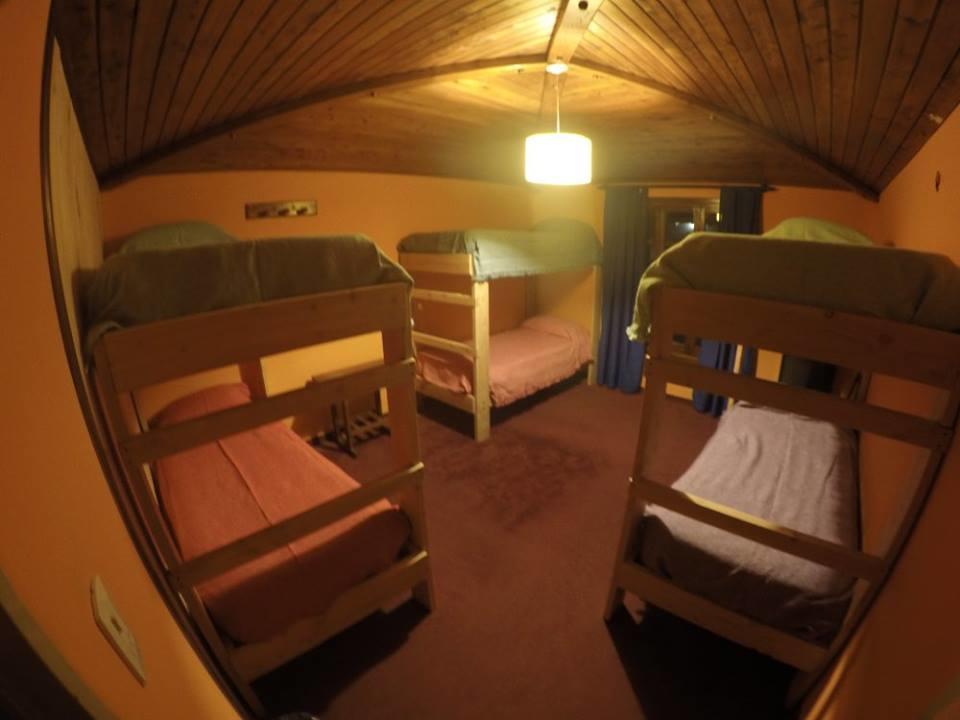 La Estacion Hostel Лаго-Пуэло Экстерьер фото