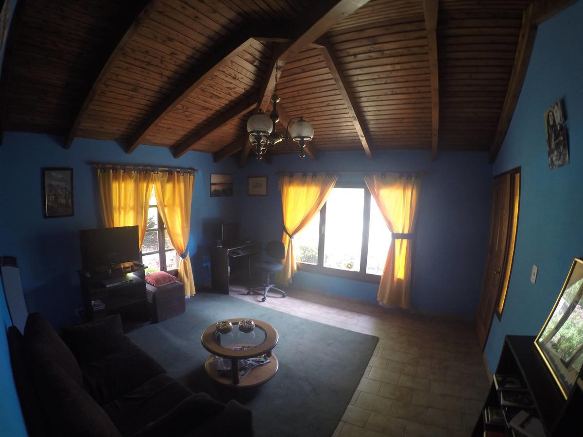 La Estacion Hostel Лаго-Пуэло Экстерьер фото